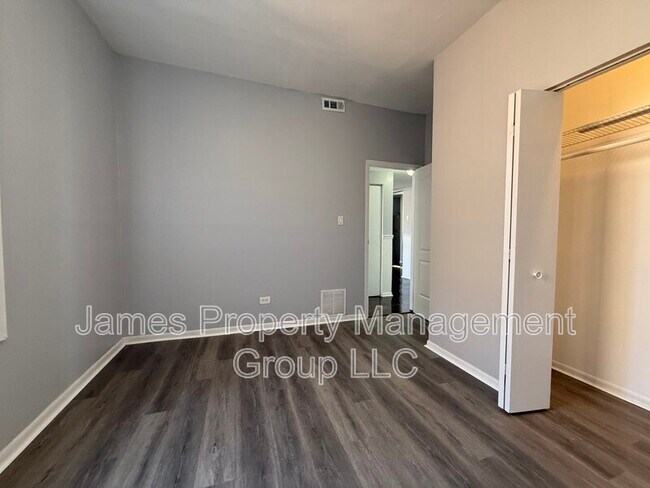 Photo - 6106 S Dorchester Ave Unit 3W