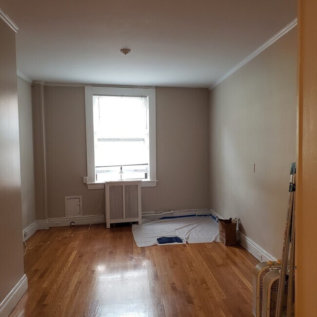 Photo - 21 Beacon St Unit 6C