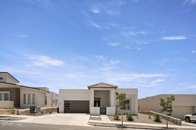 Photo - 828 Durham Wy