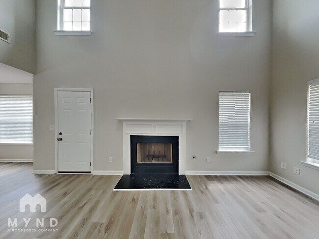 Photo - 2426 Garnet Ave