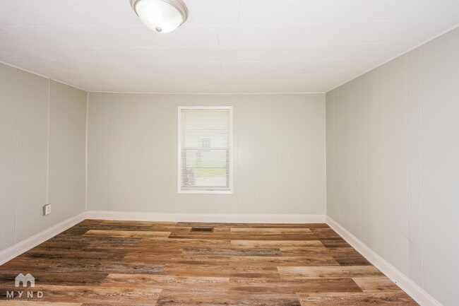 Photo - 4313 Kendall Ave