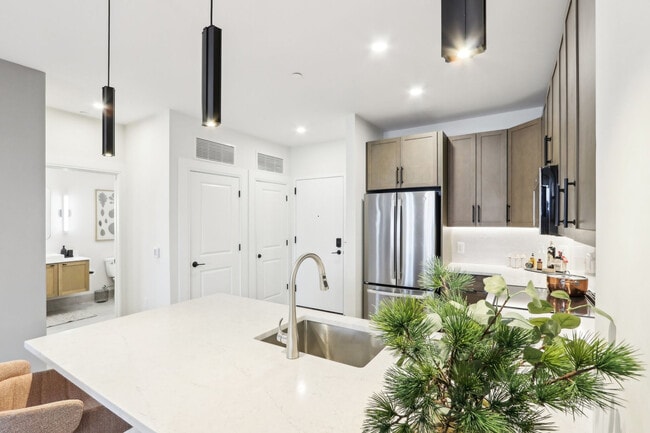 Photo - Beach Street Landing