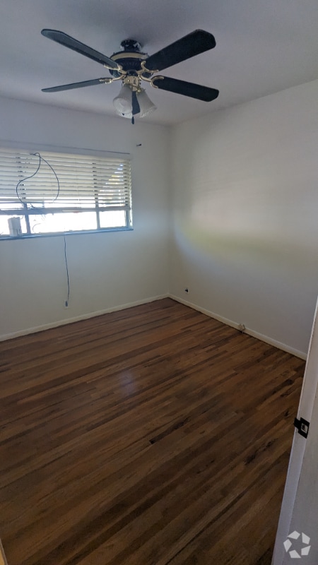 Building Photo - 3171 S Vivian St Rental