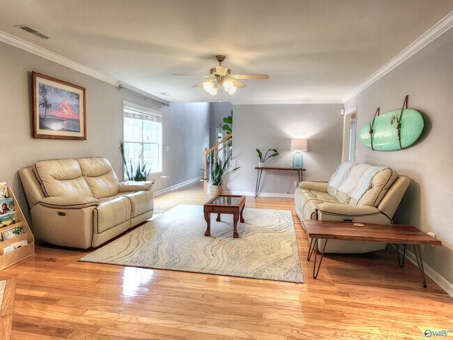 103 Harness Dr