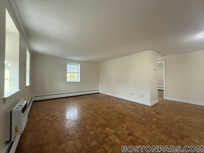 Photo - 36 Worthen Rd E Unidad A3