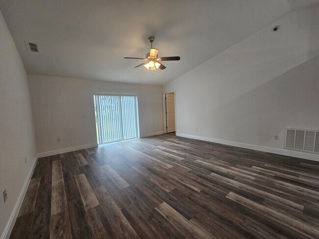 Photo - 308 Highland Meadows Dr