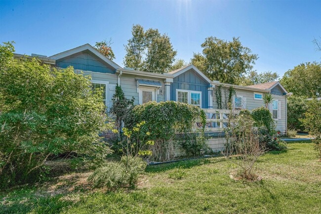 Photo - 20547 S Post Oak Blvd