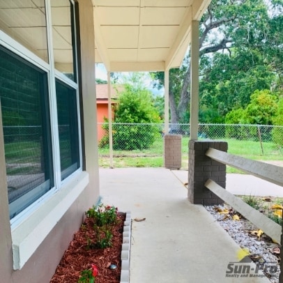 Photo - 612 Cedar Park Dr