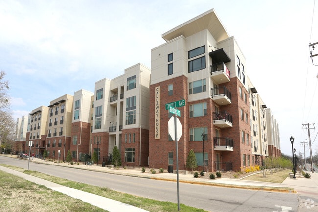 Photo - Callaway House