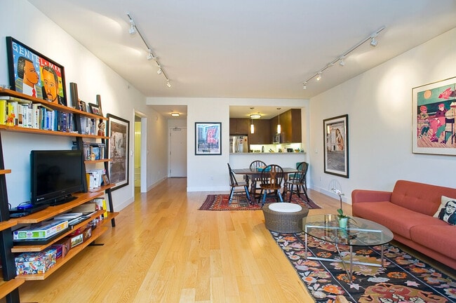 Photo - 214 Hayes St Unidad ID1069204P