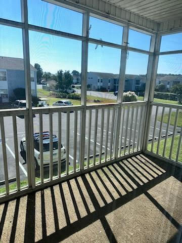 Building Photo - 2240 Andover Dr Unit Apt. E