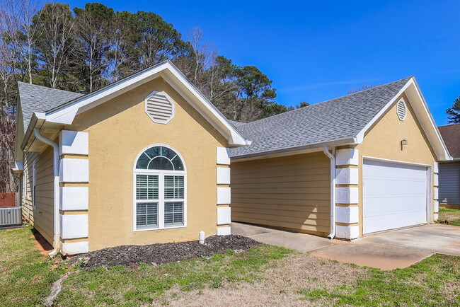 Photo - 125 Gingerbread Pl