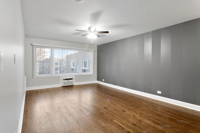 Photo - 7639 N Eastlake Ter