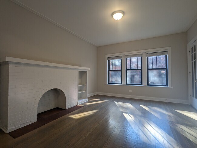 Photo - 2530 N Kedzie Blvd Apartments
