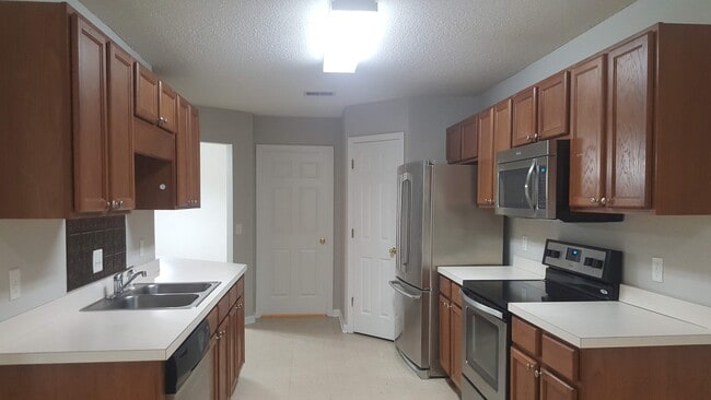 Photo - 182 Cherry Laural Lane