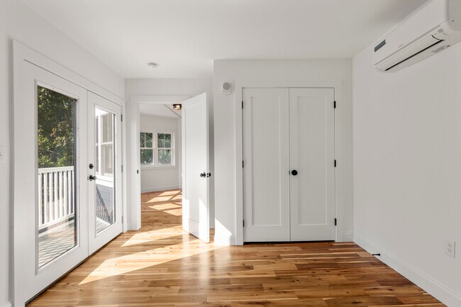 Photo - 8 Enon St Unidad 204