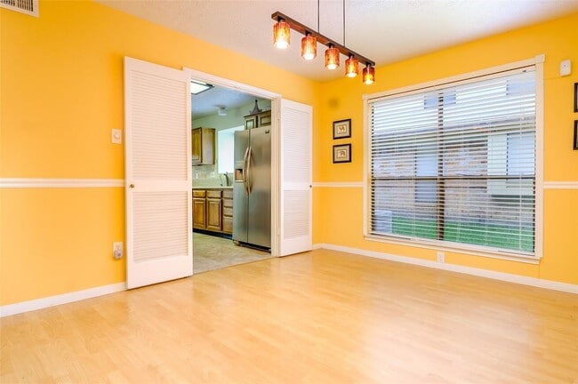 Photo - 2520 Hadley Cir