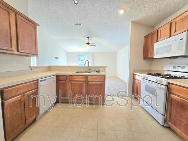 Photo - 2497 Redoubt Ave