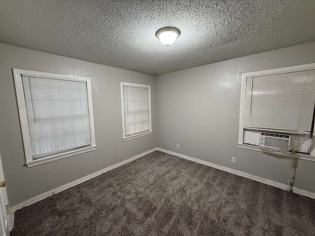 Photo - 1018 E Waco Ave