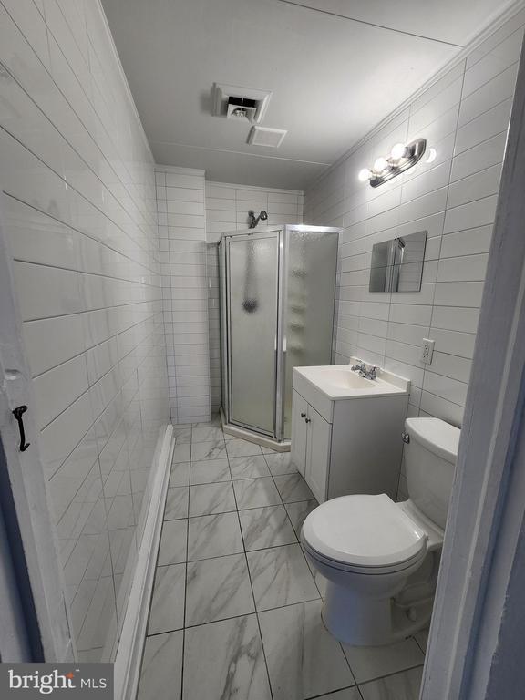 Photo - 1072 Parkway Ave