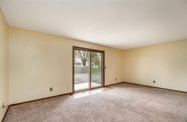 Photo - Spacious 4 bed / 2 bath Midland home - $20...
