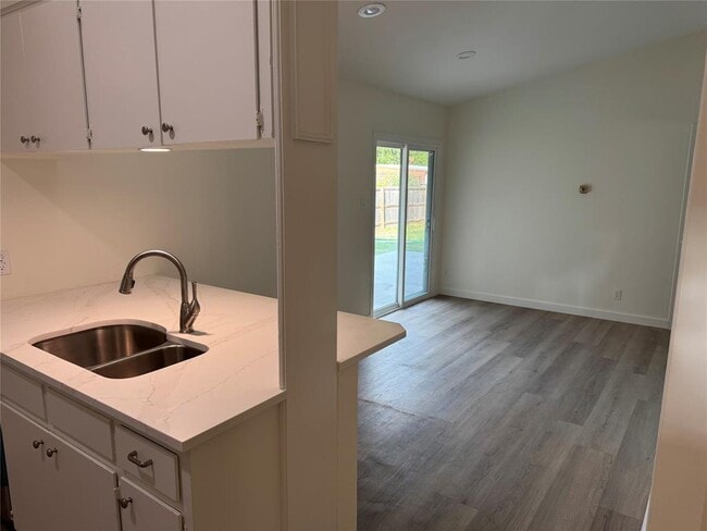 Photo - 6507 Middleham Pl