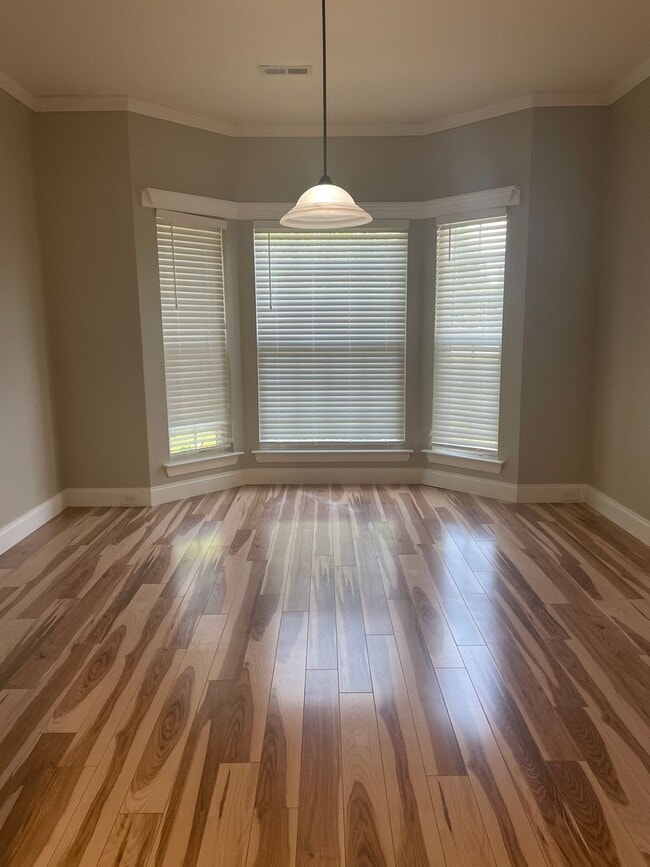 Photo - Luxury Condo for Rent