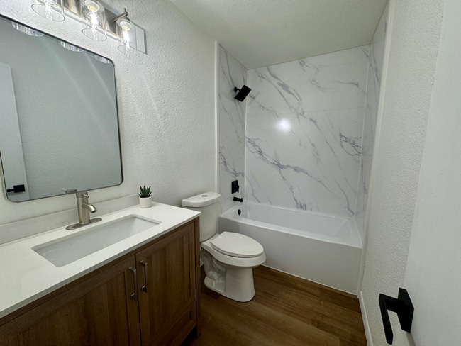 Photo - 629 Melrose St Casa