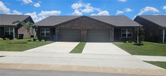 Photo - 509 NW 68th Ave