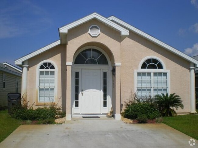 Building Photo - Palm Cove Single Family Home