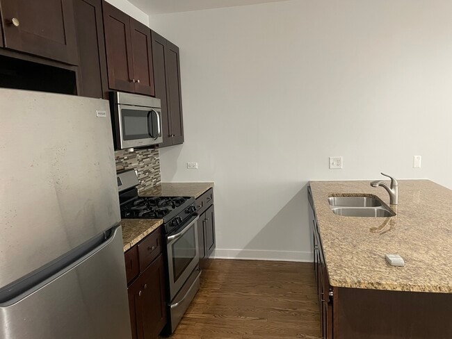 Photo - 3128 W Walton St Unit 1