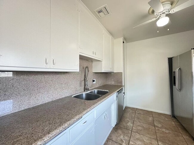 Photo - Three Bedrooms and Two Bathrooms
