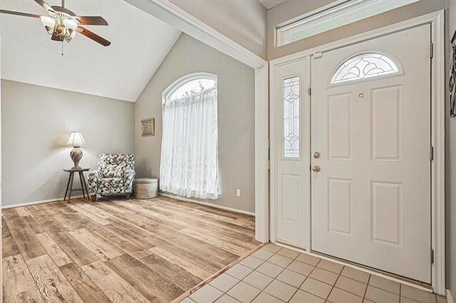 Photo - 8240 Woodstream Dr