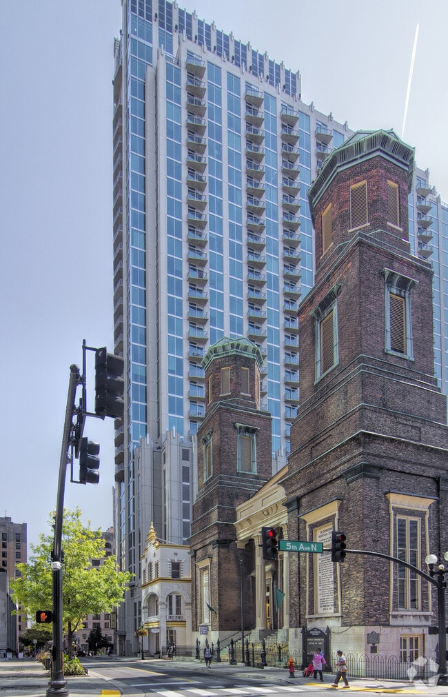 Photo - The Viridian