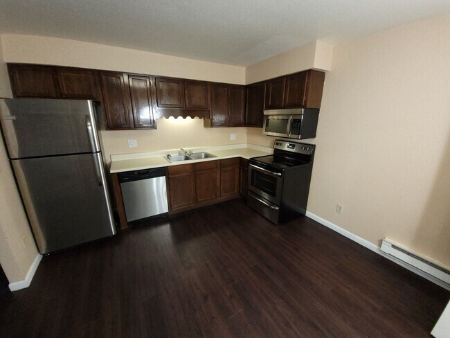 Photo - Pinon Manor Apartments