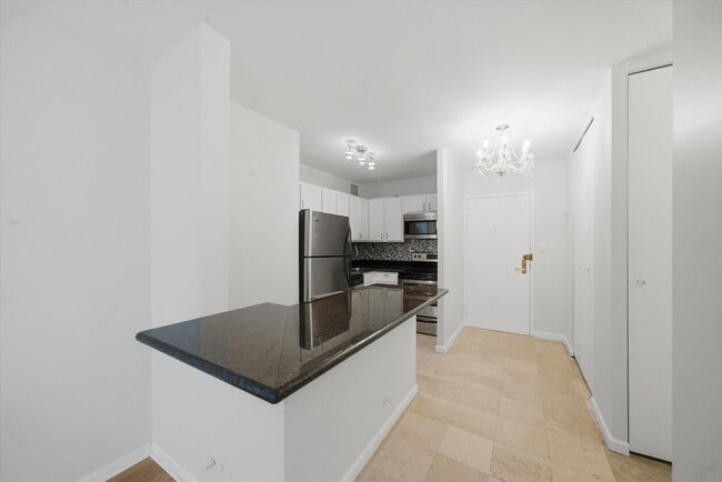 Photo - 777 N Michigan Ave Unit 2506