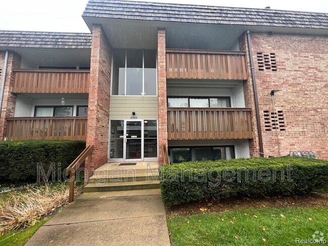 Building Photo - 2152 Pauline Blvd Unit Apt 207