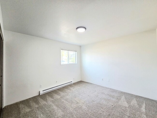 Photo - 939 N Baker Ave Unit #03