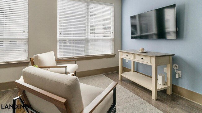 155 Birdsall St Unit 114
