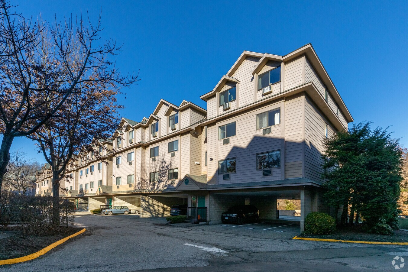 Photo - Mallards Landing Apartments