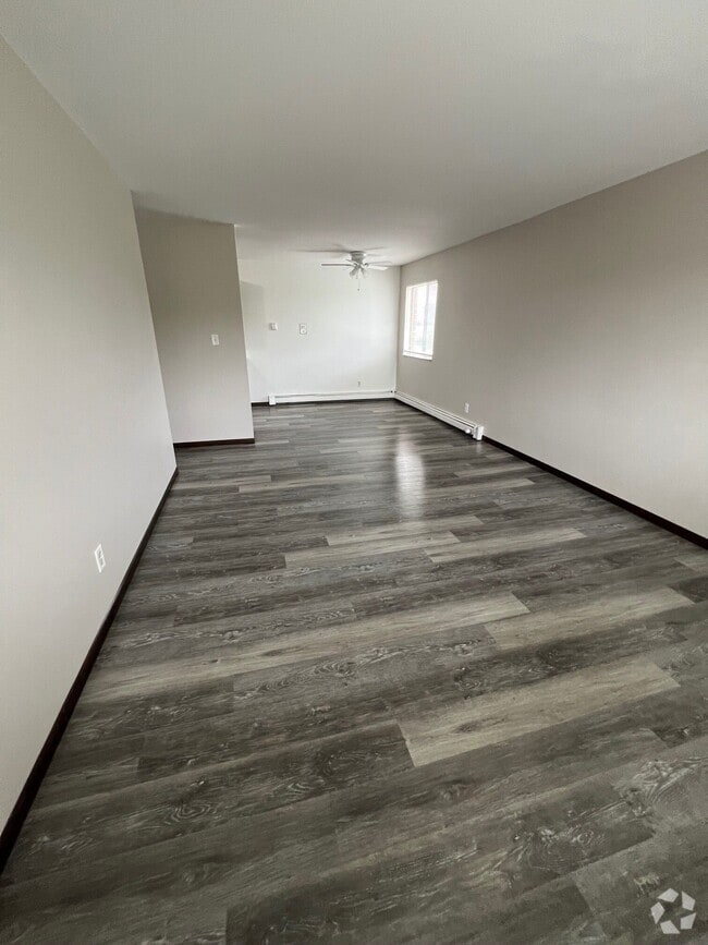 Building Photo - 4008 89th St Unit 6 Rental