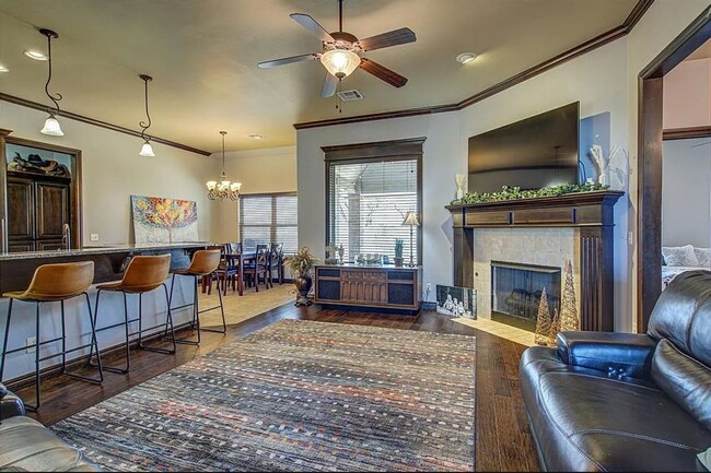 Photo - 7705 Harold Dr