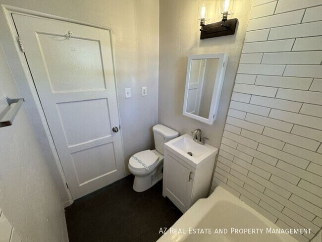 Photo - 1036 N 16th St