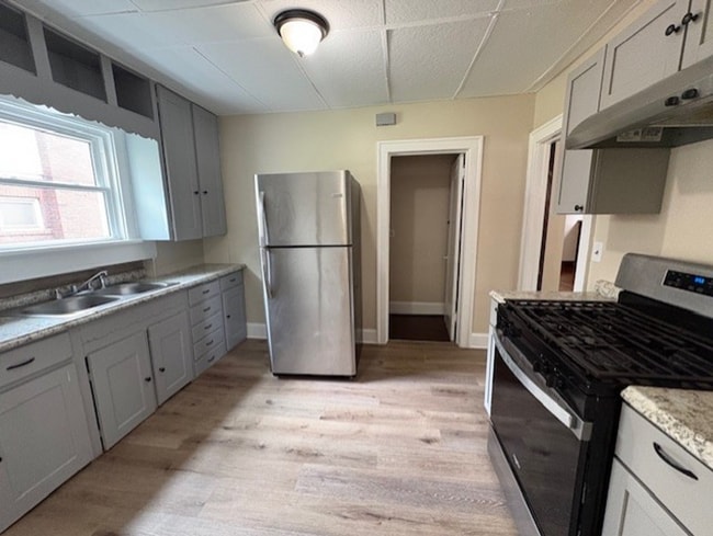 Photo - Spacious 3-Bedroom Home in West Akron with Appliances Included