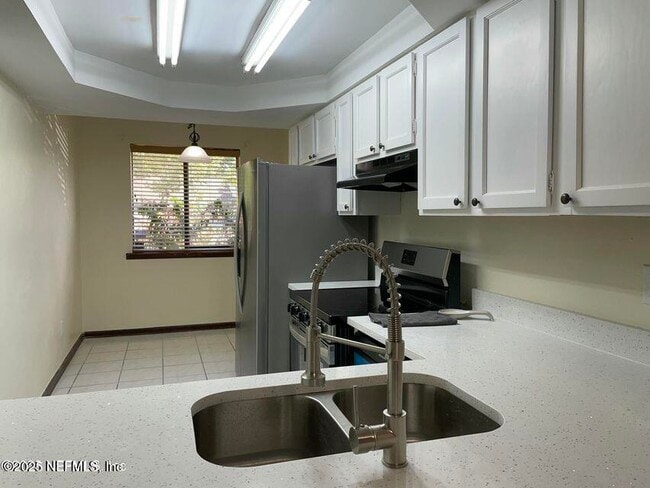 Photo - 4329 Pathwood Way