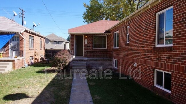 Building Photo - 536 Jackson St Rental