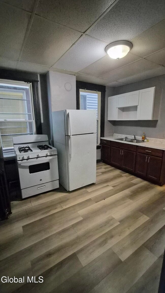 Photo - 41-43-43 N Manning Blvd Unit 41-1