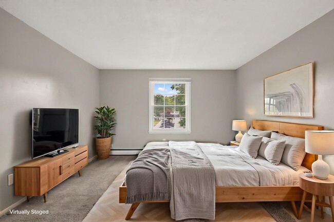 Photo - East Towne Apartments
