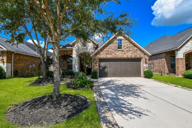 Building Photo - 15330 Ashbrook Dove Ln Rental