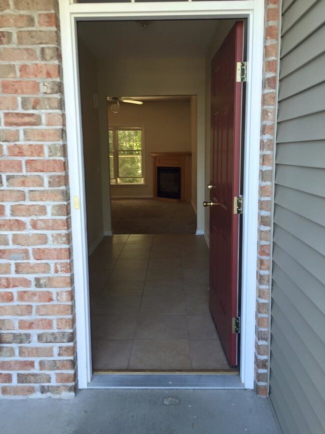 689 Royal Sunset Dr Townhome Townhome Rental in ster NY